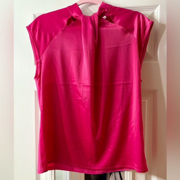 Nine West Tops - Nine West Fuchsia Tank Top